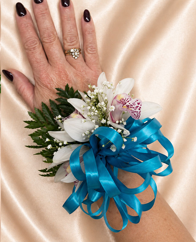 ￼corsage Fresh Flowers Hialeah