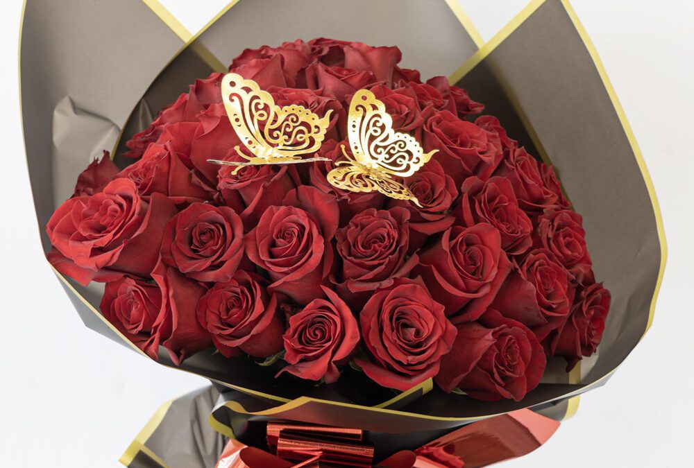 25 fraces de aniversario para acompañar un arreglo de flores