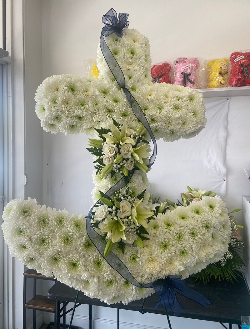 Flower boat anchor. funeral Flowers