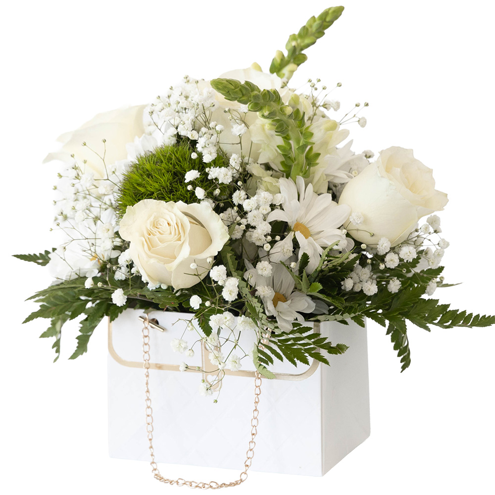 Elegant flower arrangement "wallet-white. White Roses"